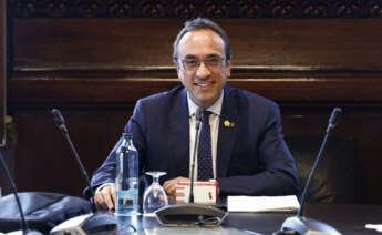 GRAFCAT5361. BARCELONA (ESPAÑA), 12/06/2024.- El presidente del Parlament, Josep Rull, encabeza la primera reunión de la Mesa de la cámara catalana, después de haber sido elegida en la sesión constitutiva del lunes.EFE/ Quique García