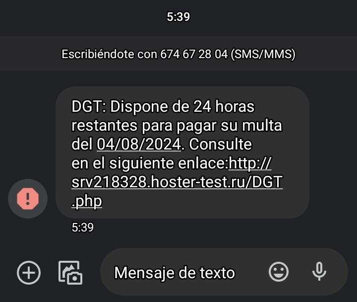 Mensaje SMS fraudulento. Foto: DGT.