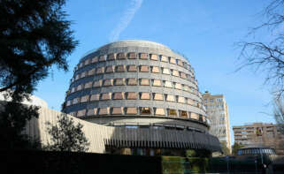 Vista de la fachada del Tribunal Constitucional. Foto: Jesús Hellín / Europa Press.