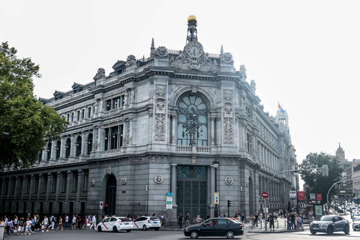 El Banco de España (BdE) recomienda desconfiar de este tipo de operaciones. Foto: Europa Press.