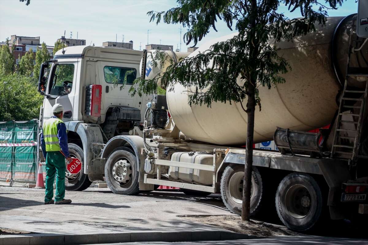 Un trabajador en la calle.