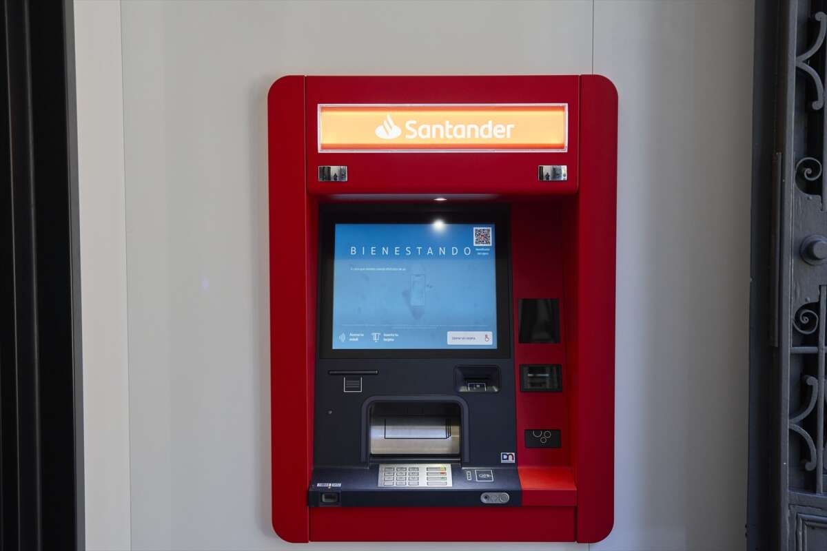 cajero del banco santander 