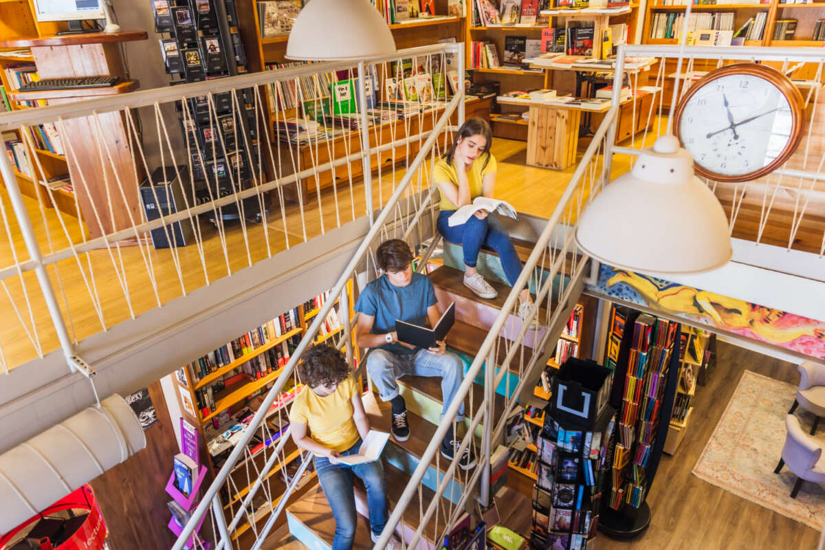 Una librería, donde se puede usar el bono cultural.