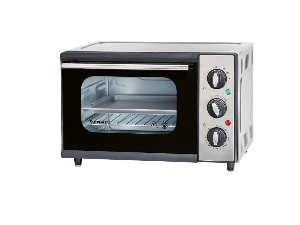 Si buscas un aparato que transforme tu cocina sin ocupar demasiado espacio ni vaciar tu bolsillo, este mini horno es la opción perfecta. Foto: Lidl