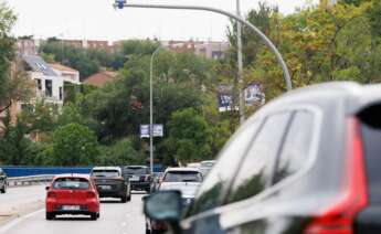 Los dos radares que más multas emiten en España están ubicados en una carretera de Cádiz. Foto: Eduardo Parra / Europa Press