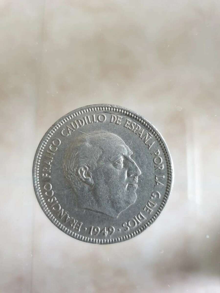 Moneda de cinco pesetas de 1949