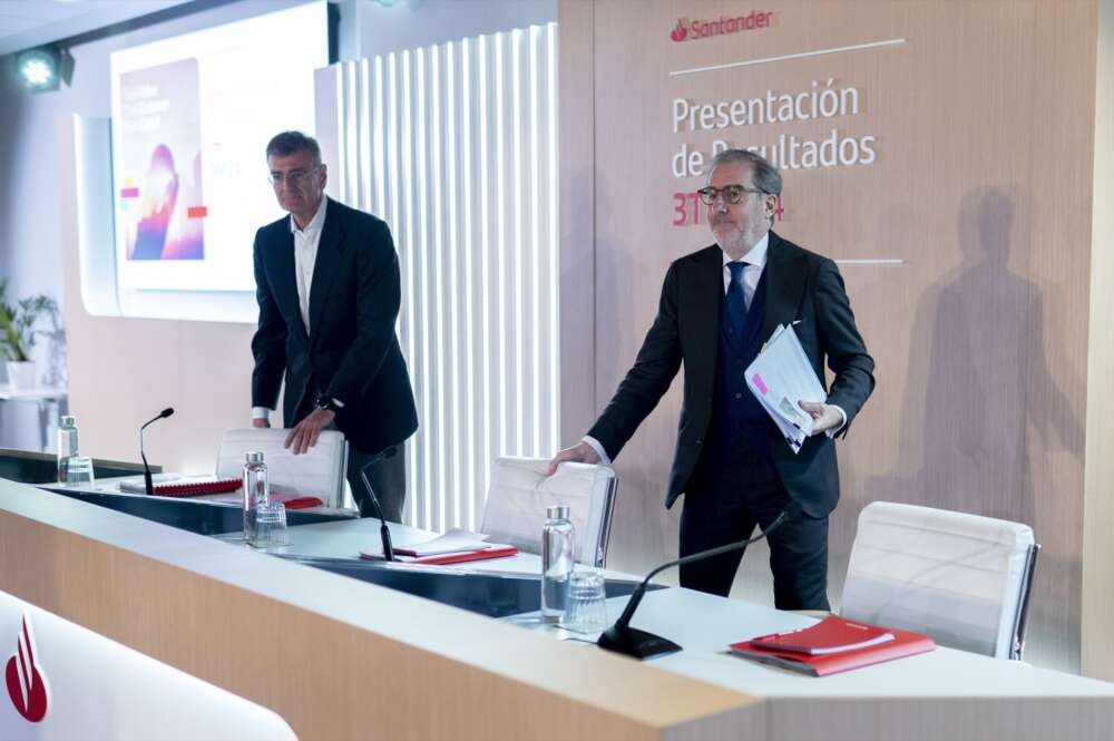 Héctor Grisi, consejero delegado de Banco Santander, durante la rueda de prensa donde abordó los resultados financieros y las políticas fiscales. Foto: Alberto Ortega / Europa Press