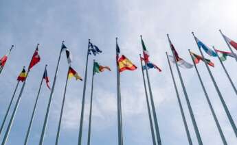 (Foto de ARCHIVO) ESTRASBURGO, FRANCIA - 13 DE JULIO DE 2023: Detalle de las banderas de los países miembros de la Unión Europea en el exterior del Parlamento Europeo, institución parlamentaria que en la Unión Europea representa a los ciudadanos europeos y ejerce el Poder legislativo. Europa Press / Europa Press EUROCÁMARA;EUROPARLAMENTO;CÁMARA EUROPEA;POLÍTICA;INTERNACIONAL;UE;UNIÓN EUROPEA;ALEX FLORES 17/7/2023