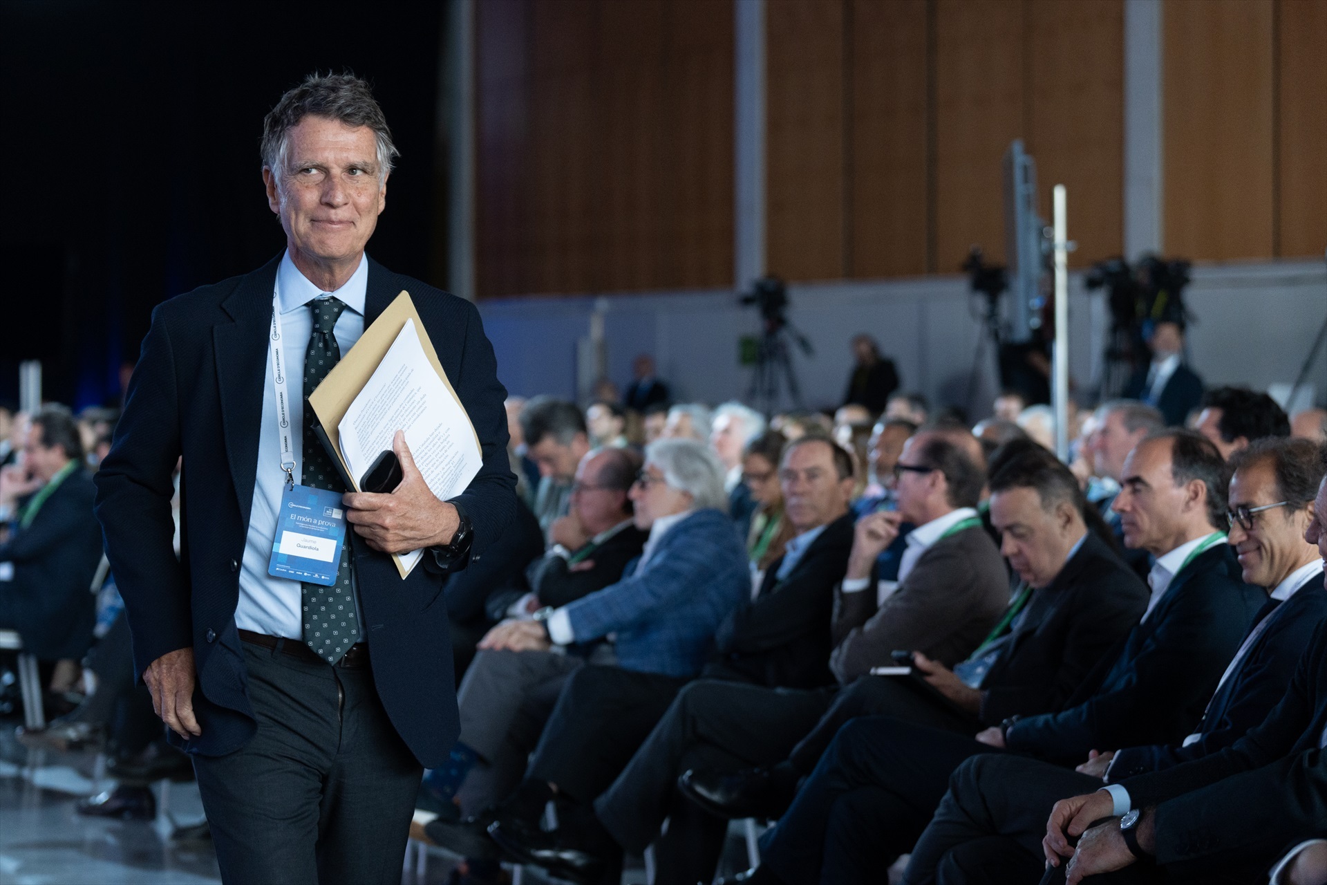 (Foto de ARCHIVO) El presidente del Cercle d'Economia, Jaume Guardiola, llega a un diálogo durante la tercera jornada de la 39 Reunió Cercle d'Economia en Barcelona, en el Palau de Congressos de Catalunya, a 24 de mayo de 2024, en Barcelona, Catalunya (España). Barcelona acoge la trigésimo novena edición de la reunión anual del Cercle d'Economia, unas jornadas en las que participan, hasta hoy, líderes empresariales y políticos. La Reunió Cercle d’Economia se desarrolla bajo el título ‘El mundo a prueba. Estrategias para impulsar la productividad y el bienestar en tiempos de cambio’. David Zorrakino / Europa Press 24 MAYO 2024;BARCELONA;CATALUNYA;CIRCULO DE ECONOMIA 24/5/2024