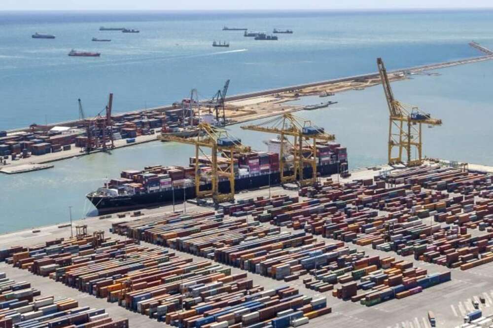 Contenedores en el Puerto de Barcelona. Foto: Port de Barcelona