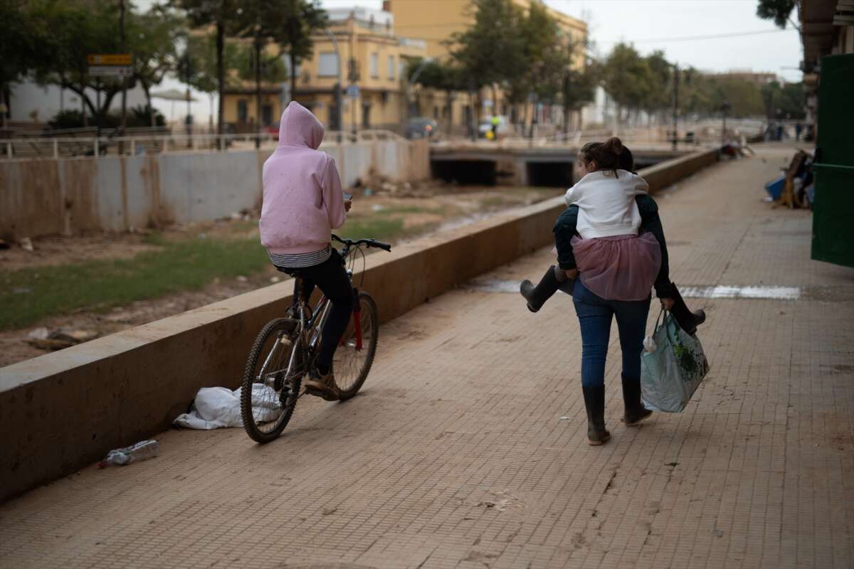 La atención psicológica tras una catástrofe es crucial para mitigar las secuelas en los menores afectados. Foto: Alejandro Martínez Vélez / Europa Press