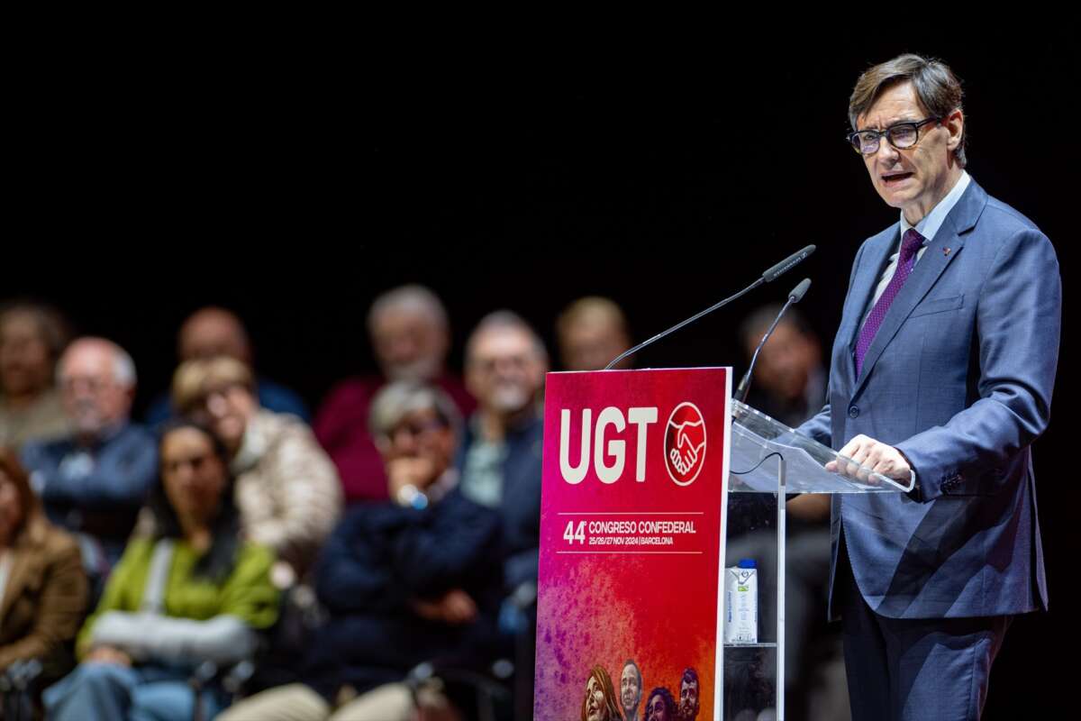 El presidente de la Generalitat, Salvador Illa, interviene durante la clausura del Congreso Confederal de UGT. Foto: Lorena Sopêna / Europa Press