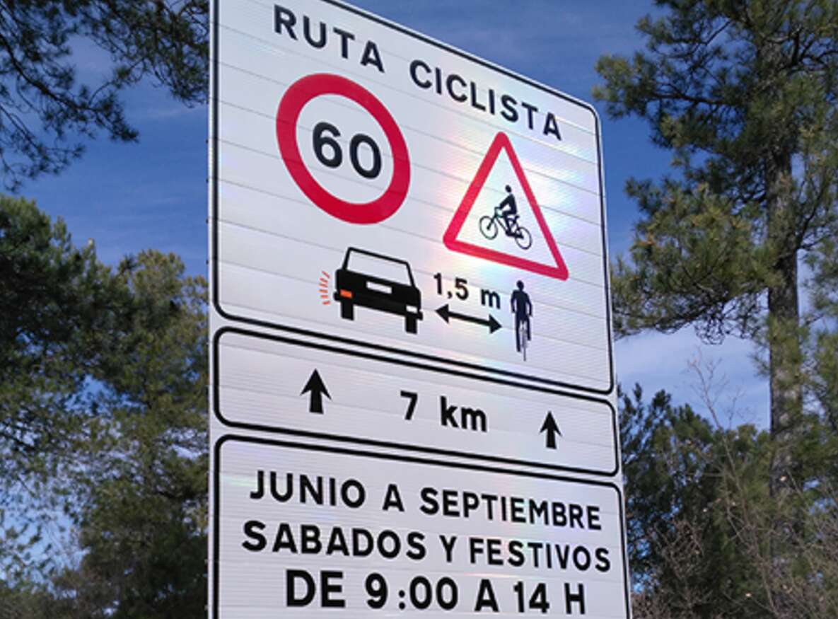 Señalización de las rutas de la DGT para ciclistas.