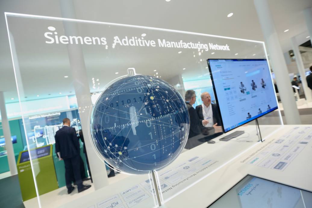 La apuesta de Siemens por la innovación se traduce en el uso de tecnologías avanzadas para crear soluciones sostenibles y eficientes. Foto: Siemens