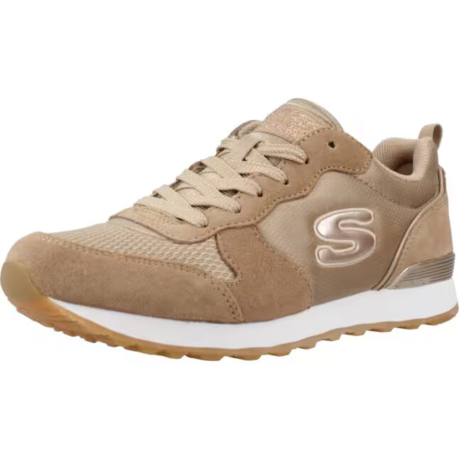 Las zapatillas Skechers 85goldn Gurl, disponible en Decathlon.