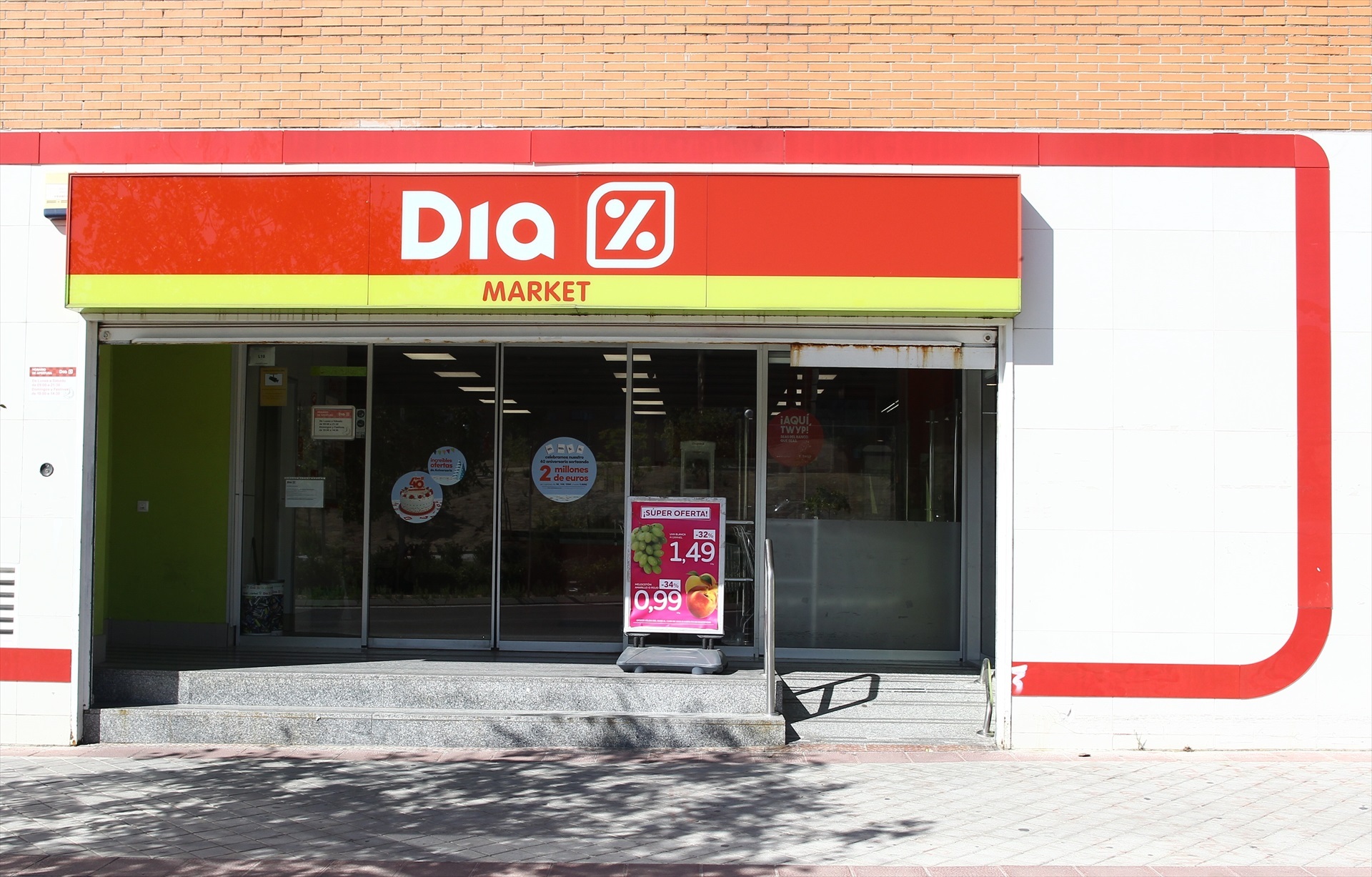 La entrada de un supermercado Día Market en Madrid.