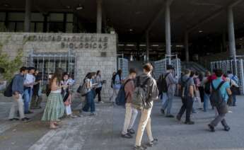 Estudiantes universitarios.