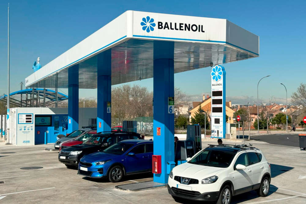 Estación de servicio Ballenoil