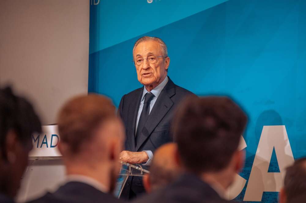 (Foto de ARCHIVO) El presidente del Real Madrid Florentino Pérez durante la recepción del Ayuntamiento de Madrid a los jugadores, técnicos y equipo directivo del Real Madrid de Baloncesto, a 13 de junio de 2024, en Madrid (España). El Real Madrid de Baloncesto se ha convertido en campeón de la Liga Endesa 2023/2024, título que han ganado en 37 ocasiones. Gabriel Luengas / Europa Press 13 JUNIO 2024;ALCALDE;MADRID;BALONCESTO;REAL MADRID;BASKET;CAMPEÓN DE LIGA;LIGA; 13/6/2024