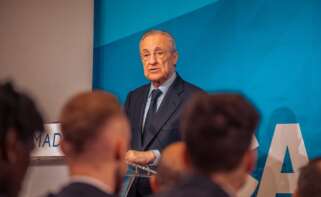 (Foto de ARCHIVO) El presidente del Real Madrid Florentino Pérez durante la recepción del Ayuntamiento de Madrid a los jugadores, técnicos y equipo directivo del Real Madrid de Baloncesto, a 13 de junio de 2024, en Madrid (España). El Real Madrid de Baloncesto se ha convertido en campeón de la Liga Endesa 2023/2024, título que han ganado en 37 ocasiones. Gabriel Luengas / Europa Press 13 JUNIO 2024;ALCALDE;MADRID;BALONCESTO;REAL MADRID;BASKET;CAMPEÓN DE LIGA;LIGA; 13/6/2024