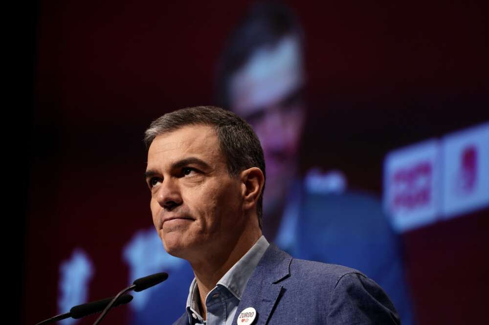 El secretario general del PSOE y presidente del Gobierno, Pedro Sánchez, interviene durante la inauguración del 15º Congreso Nacional del PSPV-PSOE, en el Palacio de Congresos, a 1 de febrero de 2025, en Valencia, Comunidad Valenciana (España). Durante el encuentro, convocado bajo el lema ‘Ací estem’, se ha ratificado a Diana Morant como secretaria general de los socialistas valencianos. Además, se ha celebrado para dar a conocer la nueva ejecutiva y la hoja de ruta política del PSPV-PSOE. Eduardo Manzana / Europa Press 01 FEBRERO 2025;PSOE;PSPV-PSOE;CONGRESO;EJECUTIVA;REUNIÓN 01/2/2025