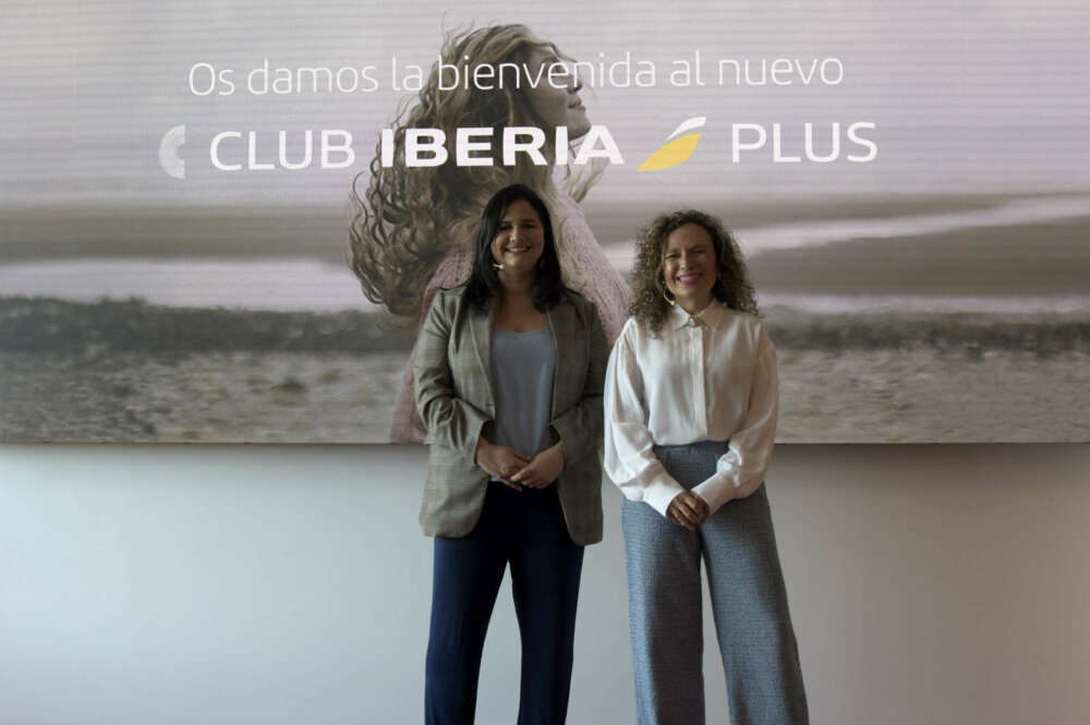 Beatriz Guillén, directora de Ventas Global y Loyalty, y María Jesús López Solás, directora Comercial, de Clientes, de Desarrollo de Red y Alianzas de Iberia