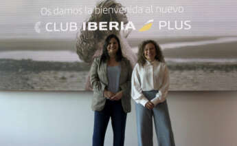 Beatriz Guillén, directora de Ventas Global y Loyalty, y María Jesús López Solás, directora Comercial, de Clientes, de Desarrollo de Red y Alianzas de Iberia