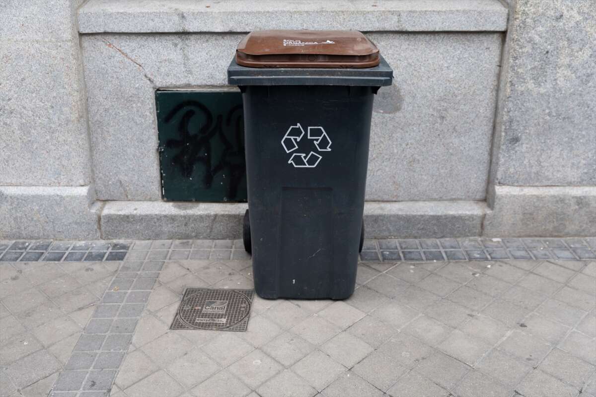 Ayuntamiento de Madrid / Cubo de basura