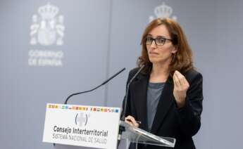 (Foto de ARCHIVO) La ministra de Sanidad, Mónica García, durante una rueda de prensa tras la reunión del pleno del CISNS, en la Sala Polivalente del Ministerio de Sanidad, a 14 de febrero de 2025, en Madrid (España). Eduardo Parra / Europa Press 14/2/2025