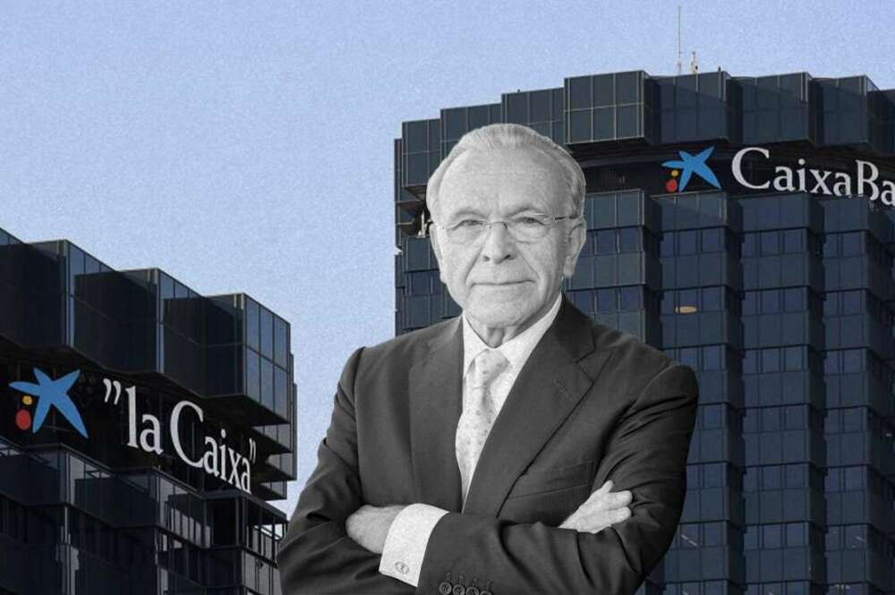 Isidro Fainé ante la sede de La Caixa y Caixabank