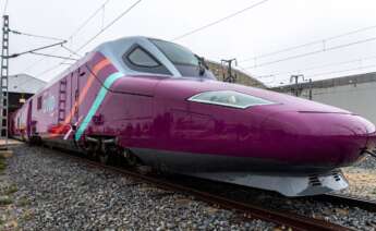 Un tren Avlo de Renfe. Foto: EFE