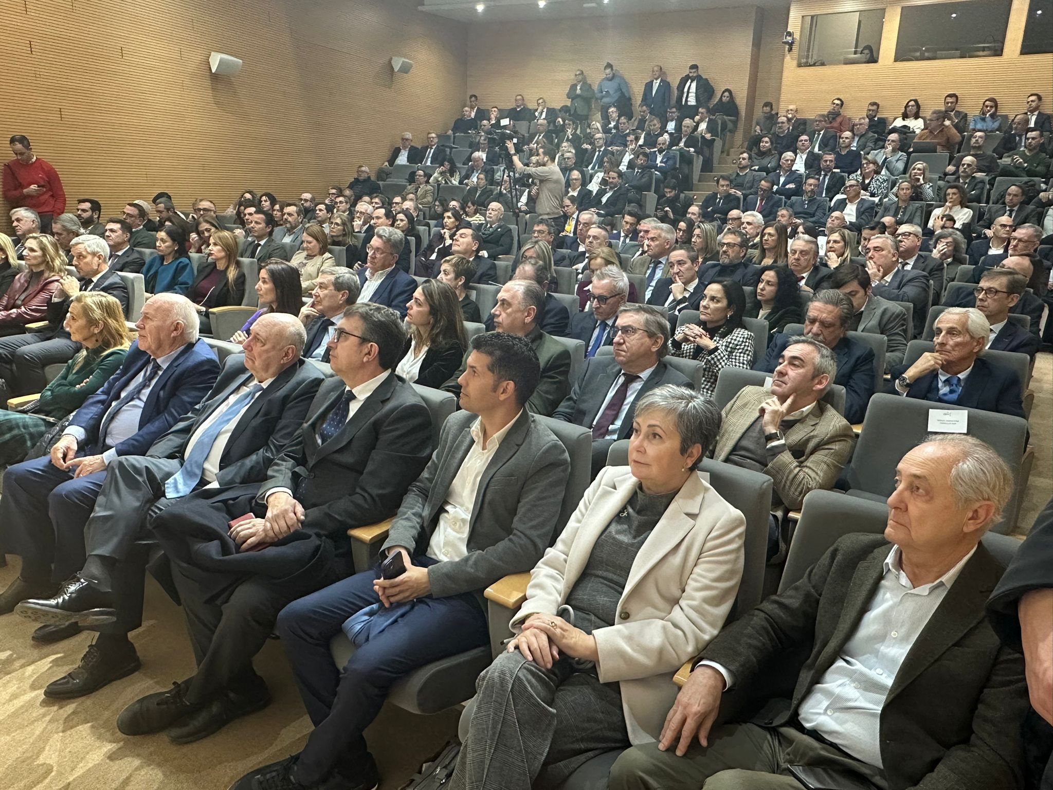 Empresarios en la CEV en la presentación del Plan Valencia de Feijóo