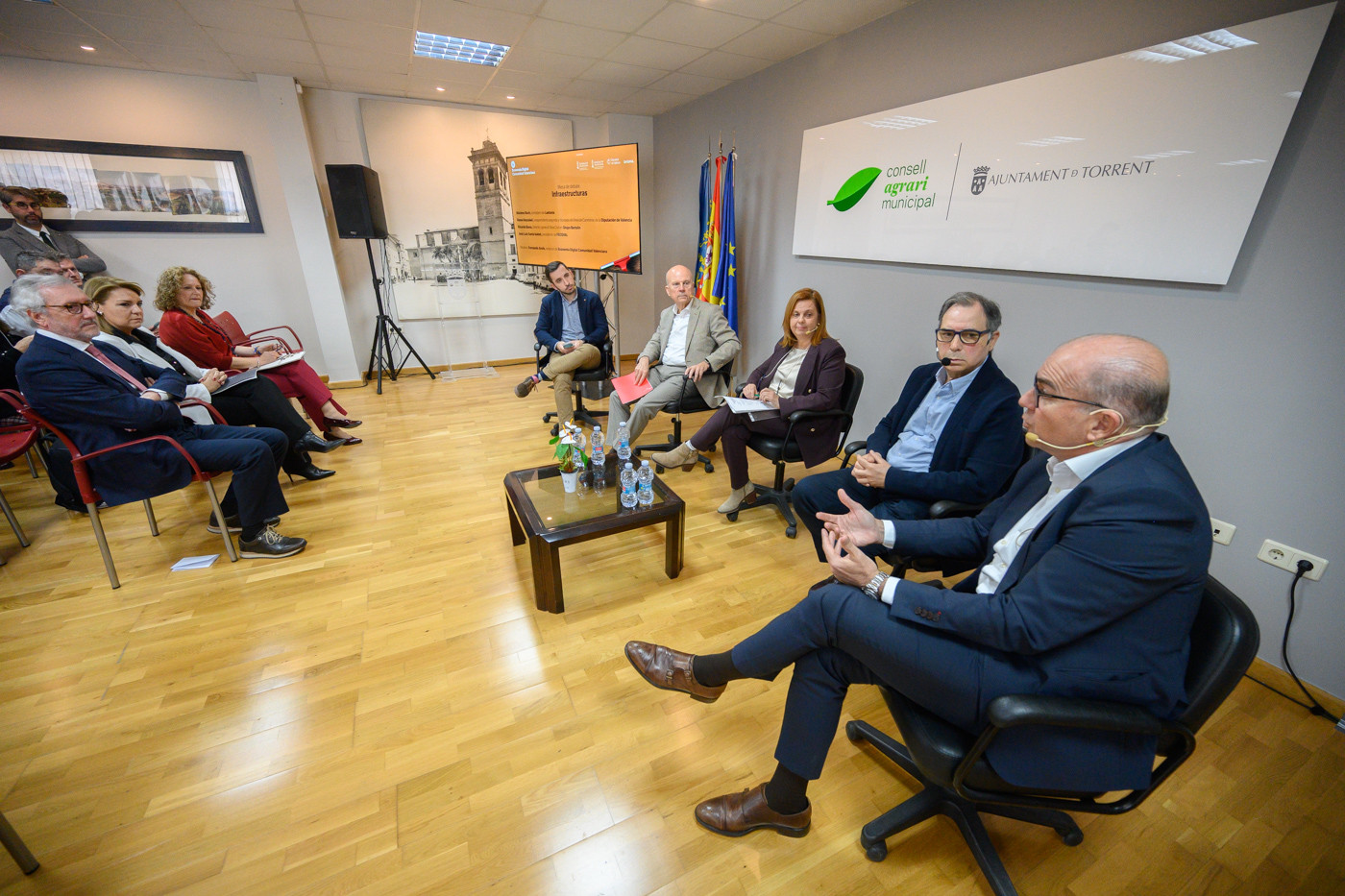 Mesa de Infraestructuras en el marco de la jornada ‘La Reconstrucción’, organizada por Economía Digital en Torrent (Valencia)