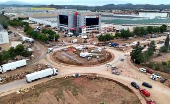 Rotonda del polígono de Ribarroja afectado por la DANA y Fepeval