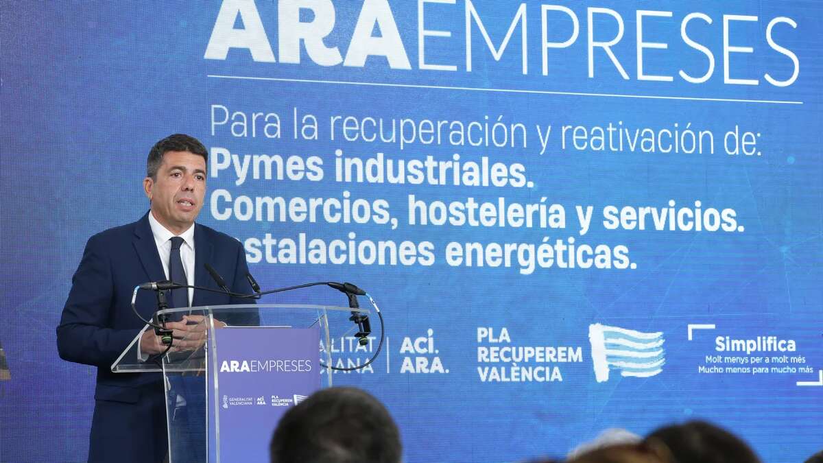 Mazón en la presentación de su nueva plan Ara Empreses por la DANA