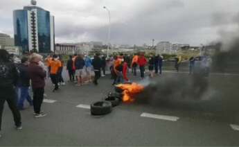 Protesta de los trabajadores de Alu Ibérica en A Coruña el pasado mes de octubre