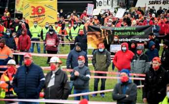 Protesta de trabajadores de ThyssenKrupp, que solicitan la intervención del Estado. EFE.