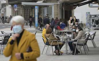 Galicia lucha por evitar una nueva ola, mientras el virus vuelve a sacudir Europa. Foto: Europa Press