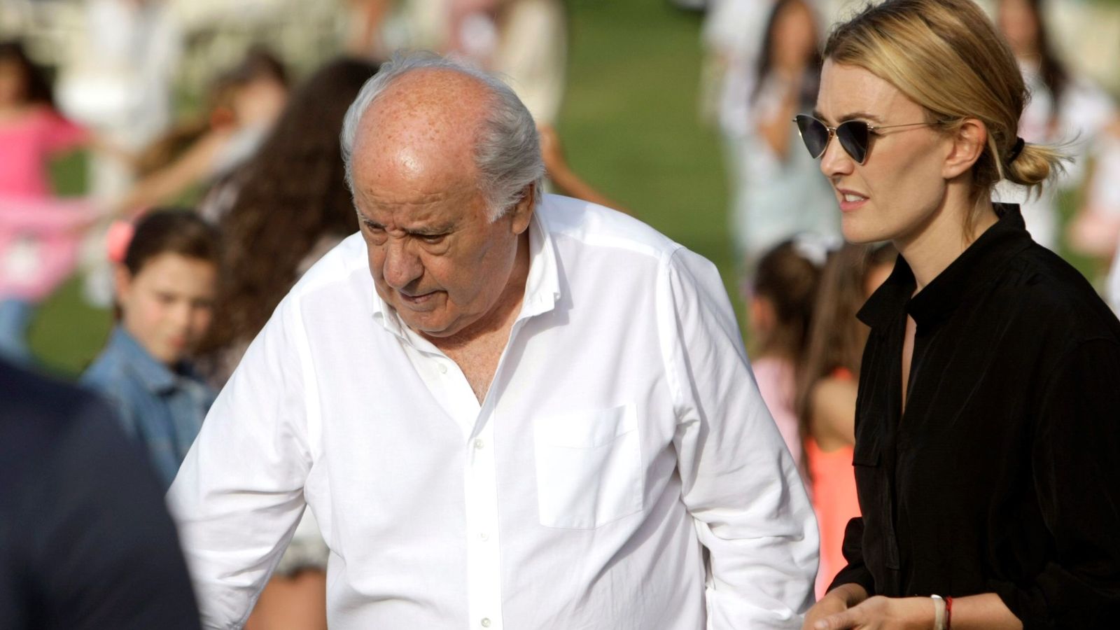 Amancio Ortega y Marta Ortega en Casas Novas / EFE