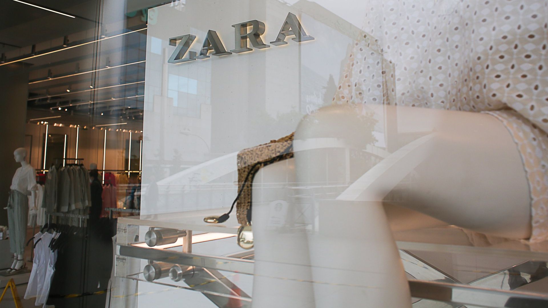 Tienda de Zara / Cézaro de Luca