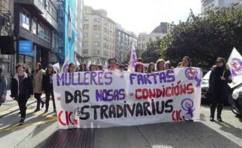 Imagen de archivo de una protesta del sindicato CIG por los horarios de la plantilla de Stradivarius. Foto: CIG