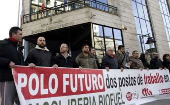 Foto de archivo de una protesta en los antiguos trabajadores de Infinita Renovables, cuya planta pasó luego a manos de Masol Renovables. Foto: EFE