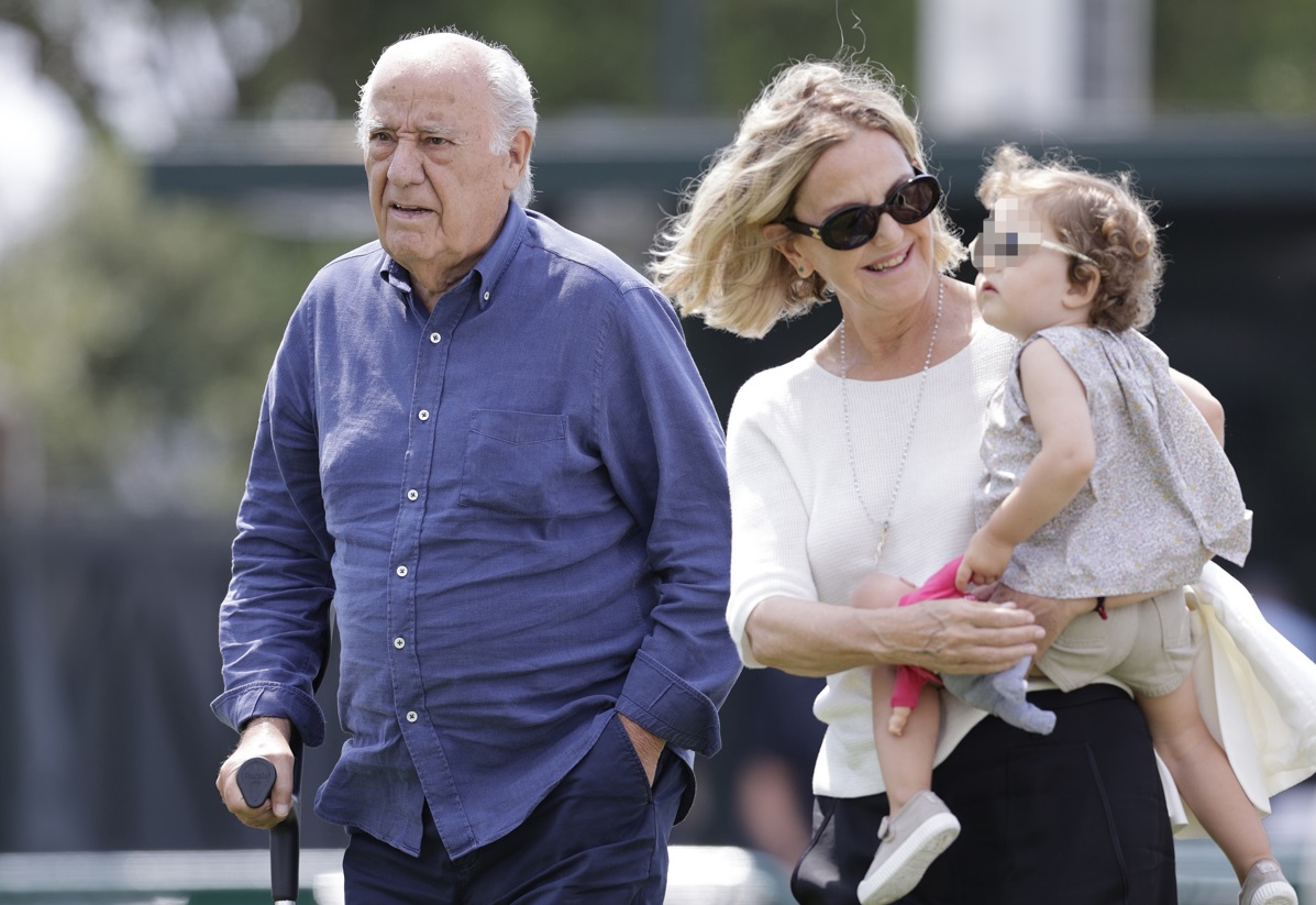 Amancio Ortega con su mujer, Flora Pérez Marcote