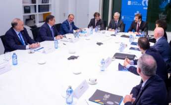 El vicepresidente primero de la Xunta, Francisco Conde, y el conselleiro de Facenda e Administración Pública, Miguel Corgos, en la reunión del Nodo GalicIA.