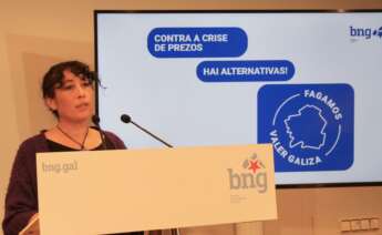 La responsable del área de organización del BNG, Lucía López, en una rueda de prensa