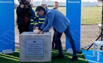 El presidente del Gobierno, Pedro Sánchez, visita este sábado las instalaciones del astillero Navantia Ferrol, donde asistió al corte de la primera chapa de la fragata F112 y al acto de inicio de construcción de la nueva fábrica digital de bloques.