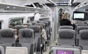 Renfe inaugura la alta velocidad que une Madrid con Galicia y Asturias