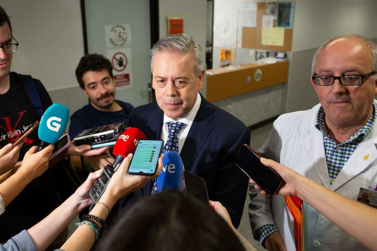 El conselleiro de Sanidade, Antonio Gómez Caamaño, durante una rueda de prensa ante los medios de comunicación / Europa Press