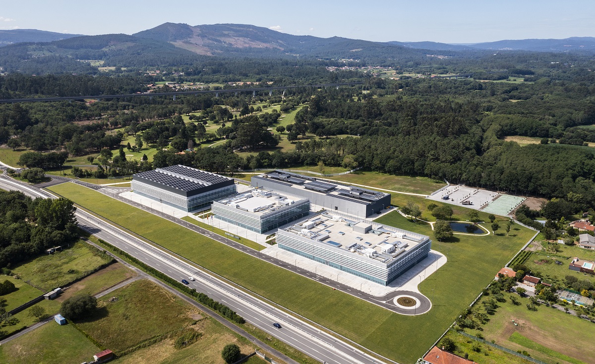 Cortizo inaugura en Padrón su Campus Tecnológico