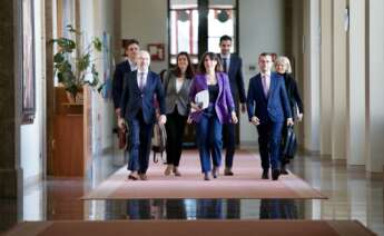 La conselleira de Economía e Industria, María Jesús Lorenzana, con su equipo, en la presentación ante el Parlamento del presupuesto de su consellería